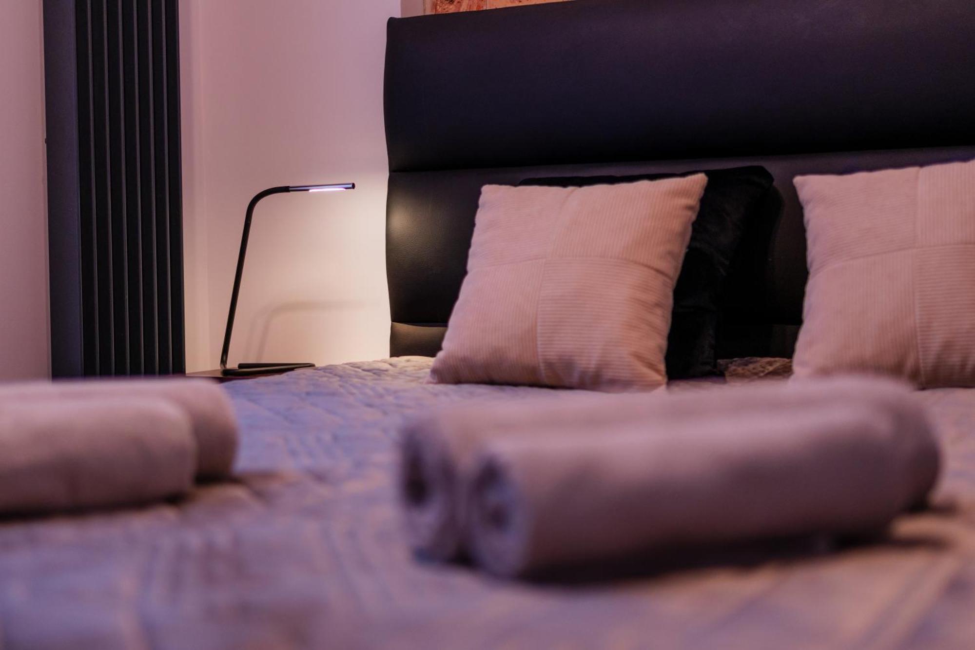 Luna Prestige Suite Krasków Εξωτερικό φωτογραφία
