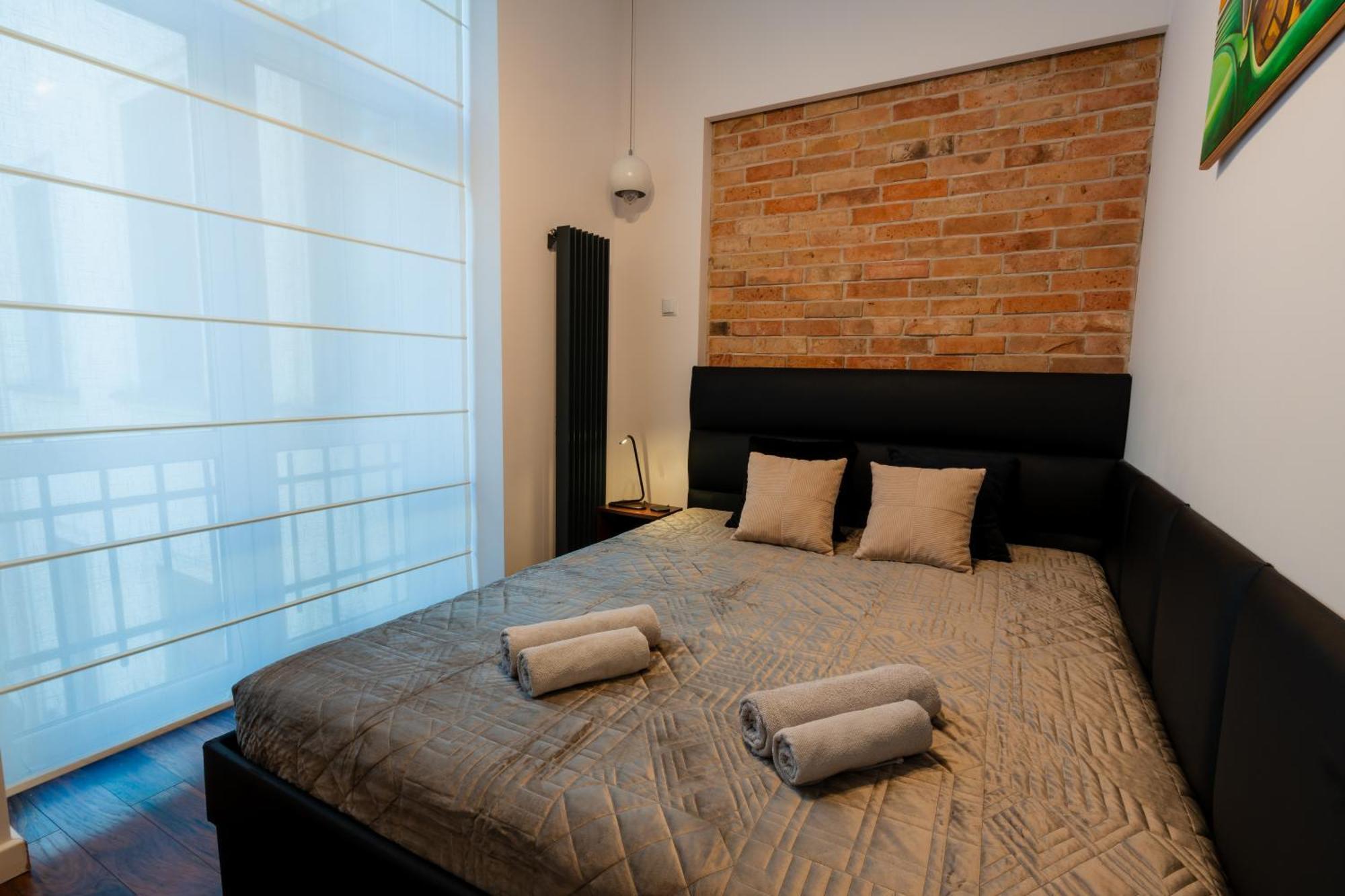 Luna Prestige Suite Krasków Εξωτερικό φωτογραφία